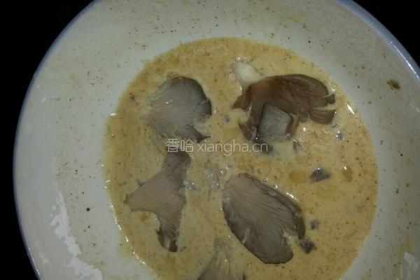 干炸蘑菇的做法图解3