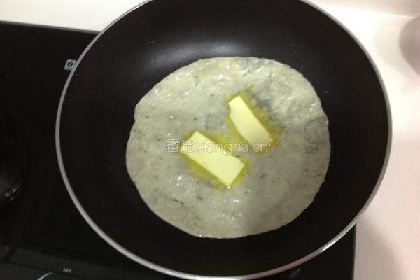 海苔肉松起司蛋饼的做法图解2
