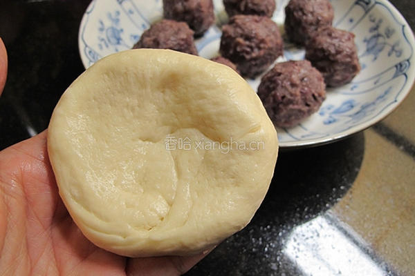 红豆鲜奶面包的做法图解10