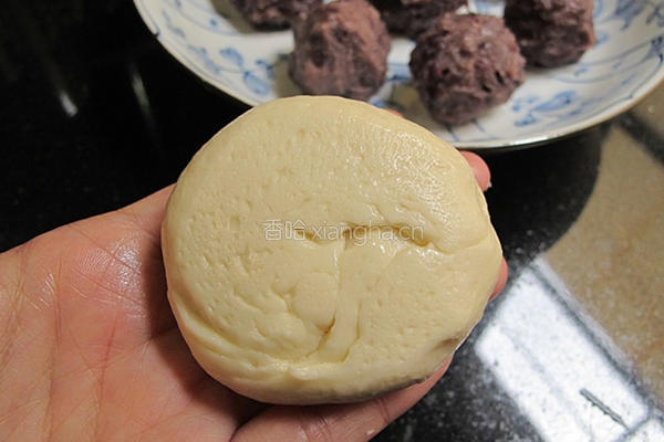 红豆鲜奶面包的做法图解9