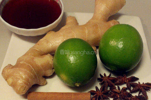 蜂蜜生姜柠檬茶的做法图解1