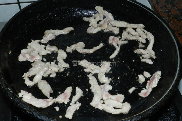 榨菜肉丝的做法图解3
