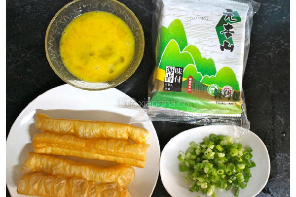 海苔蛋皮油条卷的做法图解1
