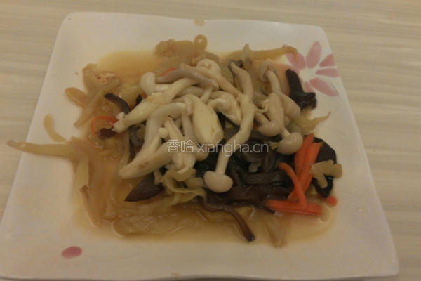 菇菇炒榨菜的做法图解3