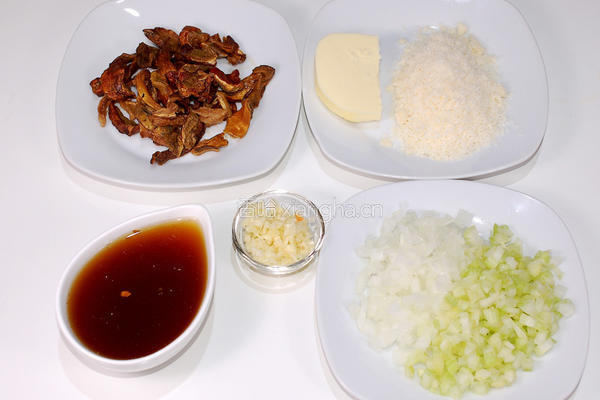 牛肝菌菇炖饭的做法图解2