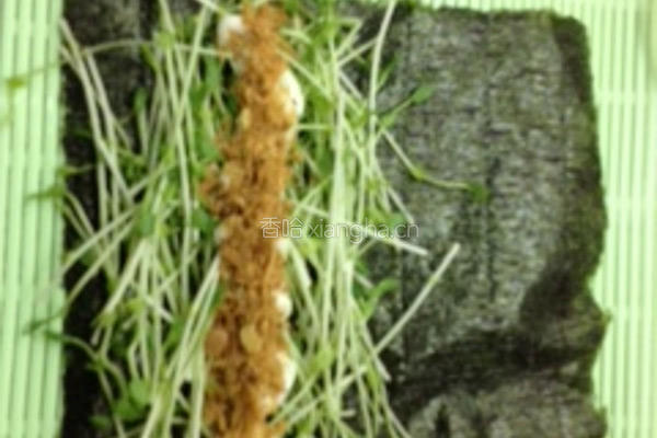海苔豆苗卷的做法图解3