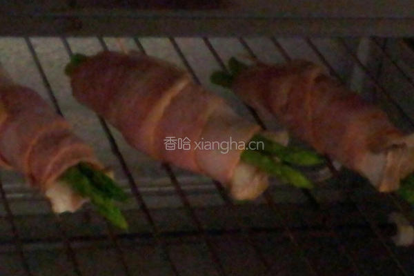 芦笋海苔培根卷的做法图解5