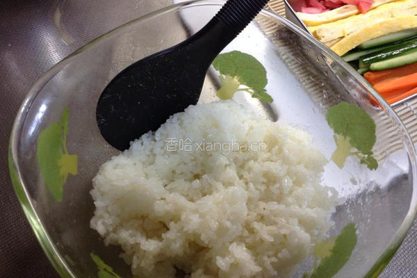 日式海苔寿司卷的做法图解4