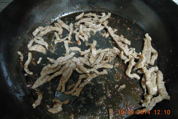 牛肉炒秋葵的做法图解3