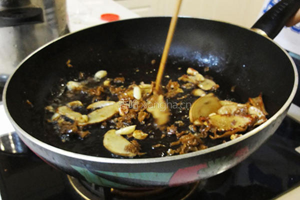 冬菜鹅肉冬粉汤的做法图解2
