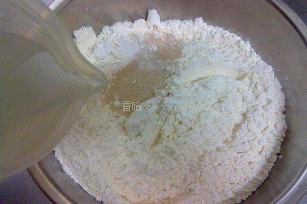 自制手工披萨的做法图解1