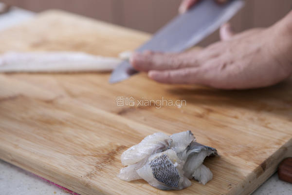 海苔鱼片汤的做法图解1