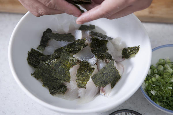 海苔鱼片汤的做法图解5