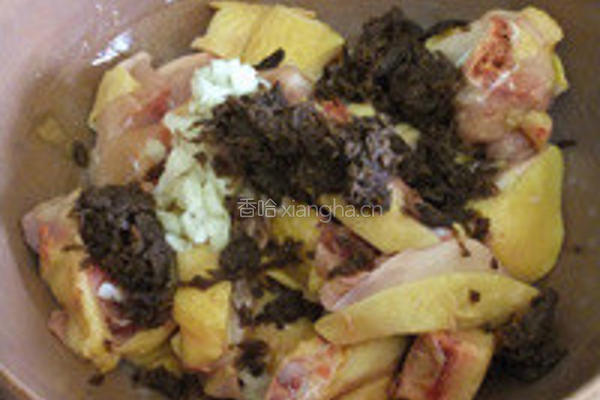 冬菜蒜味鲜鸡肉的做法图解3