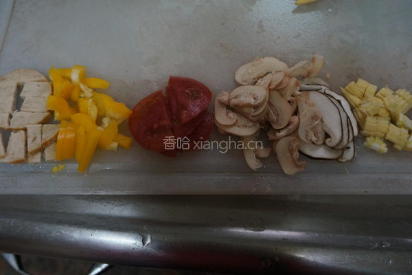 吐司披萨的做法图解1
