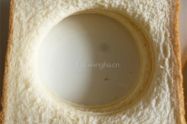 海苔圆形三明治的做法图解1