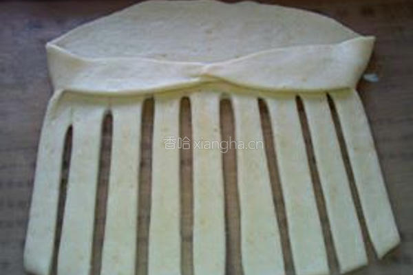 红豆牛奶花型面包的做法图解6