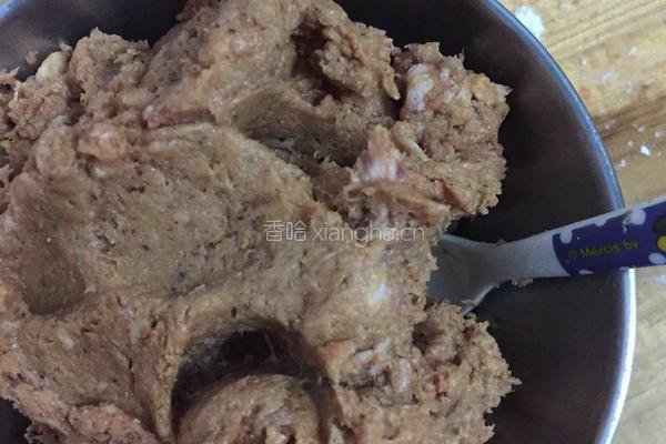 三色饺子的做法图解1