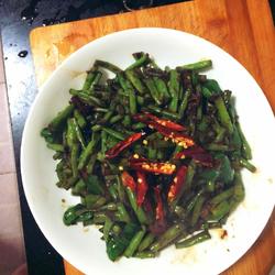 爆炒豆角/宫子城的做法[图]
