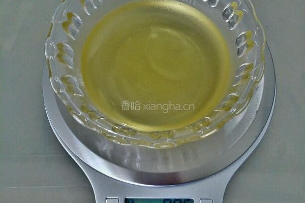 戚风蛋糕的做法图解3