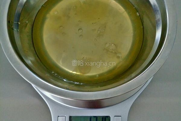 戚风蛋糕的做法图解7