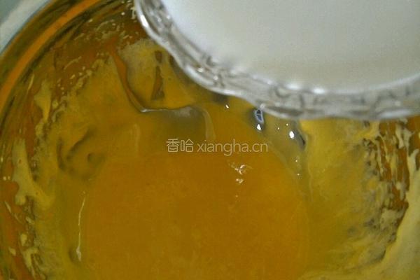 戚风蛋糕的做法图解13