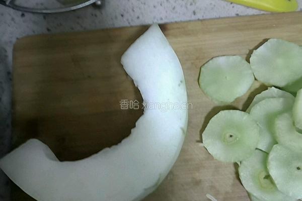 美味砂锅的做法图解1