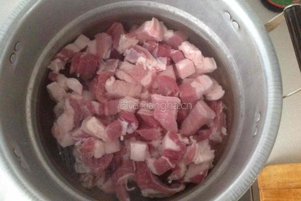 改良版“红烧肉”的做法图解2