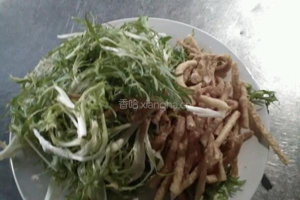 苦菊拌馓子的做法图解1