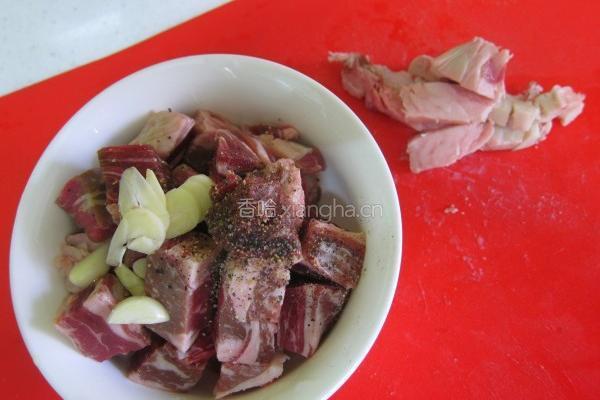 骰子牛肉的做法图解2