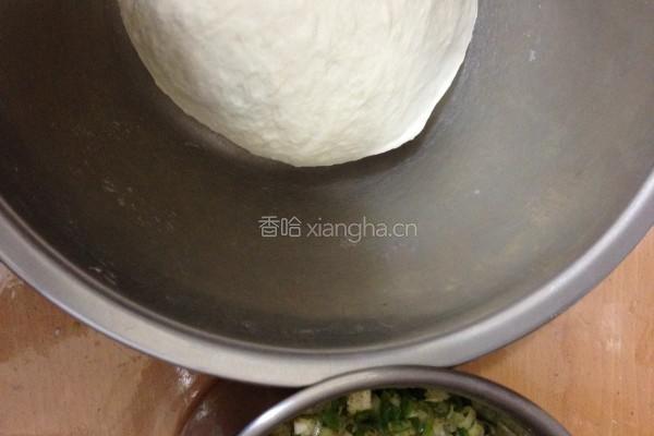 亚麻子葱饼的做法图解3