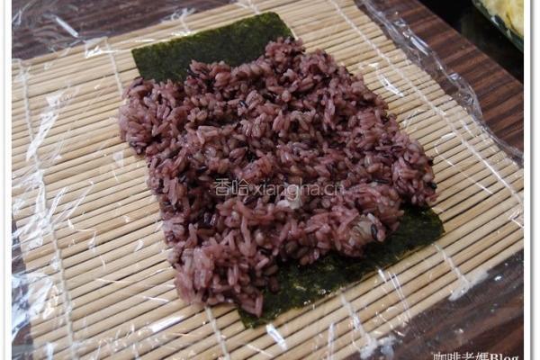 海苔紫米饭团的做法图解4