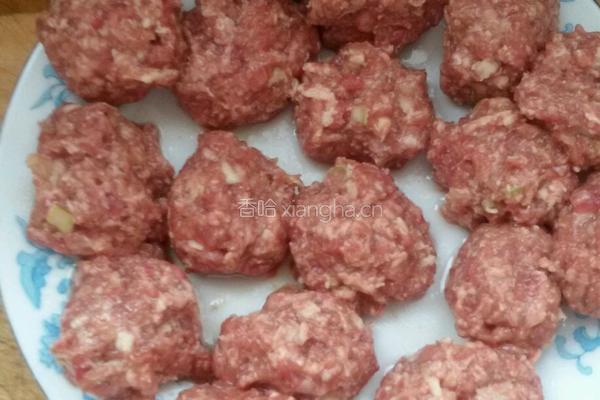 羊肉丸子氽冬瓜。的做法图解5
