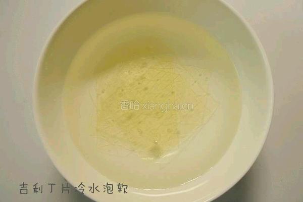 樱花果冻的做法图解2