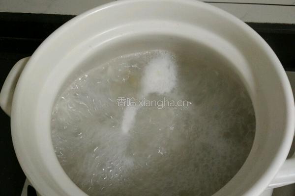 腊鸭肾瘦肉粥的做法图解3
