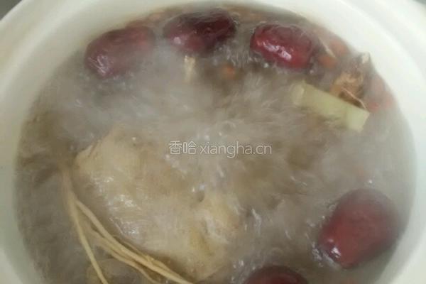 党参炖乳鸽的做法图解4