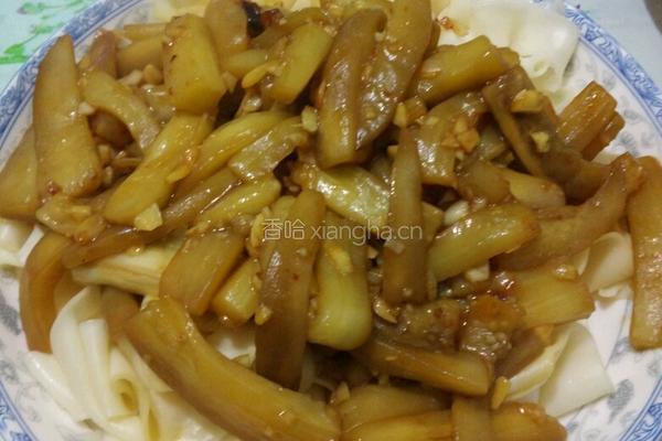 红烧茄子拌鹅肠粉的做法图解8