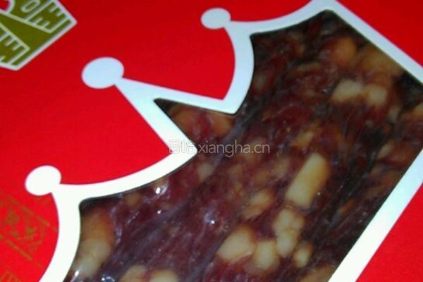 广式腊肠炒饭的做法图解1