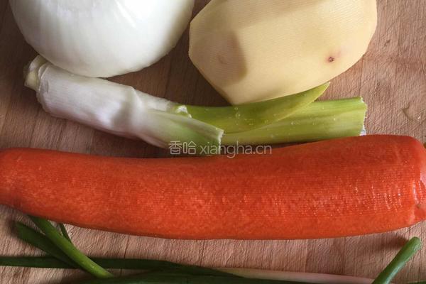 番茄肉汤的做法图解2