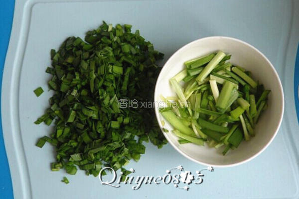 韭菜面片的做法图解3