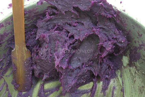 水晶紫薯饼的做法图解1