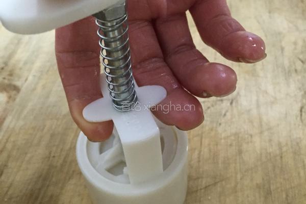 水晶紫薯饼的做法图解9