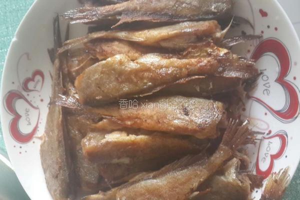 煎小黄花鱼的做法图解3