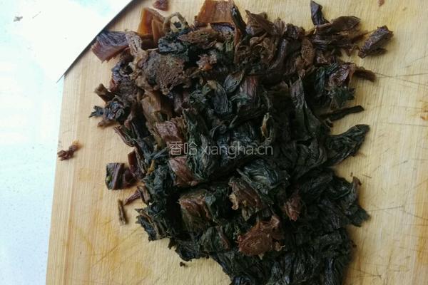 梅菜鳗鱼扣肉的做法图解3