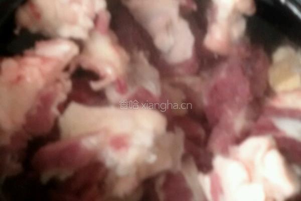 砂锅牛肉汤。的做法图解4