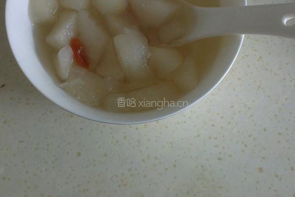 冰糖银耳炖雪梨