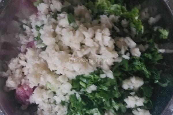 香菜肉末包子的做法图解4