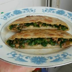 牛肉韭菜馅饼。的做法[图]