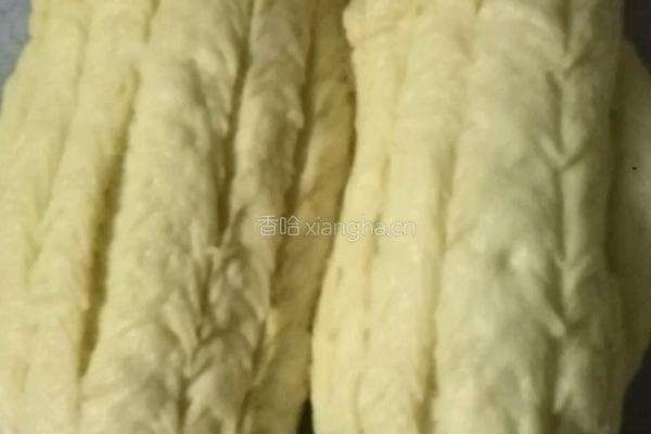  法式面包的传统蒸气烤法——牛奶哈司的做法图解6