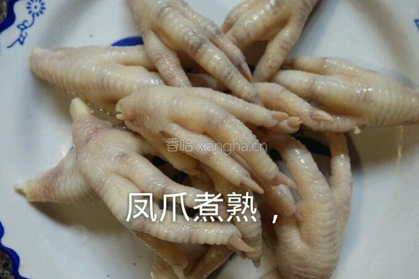 老坛酸水浸凤爪的做法图解1